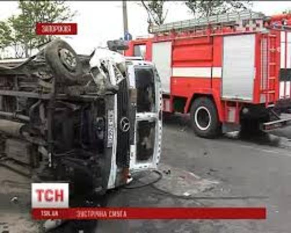 Перевернулось маршрутное такси