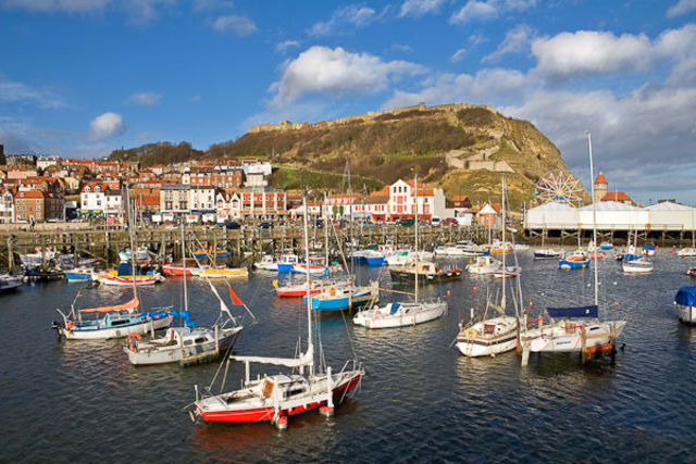 Travel to Scarborough (England)