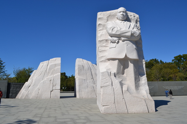 Martin Luther King Jr. Memorial opens to te public
