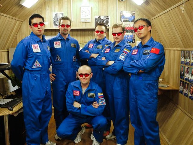 Astronautas  simulam uma viagem a Marte