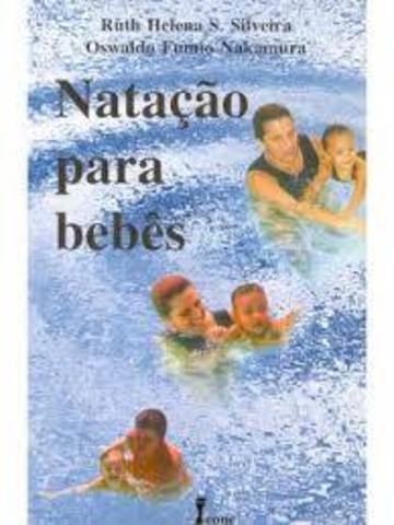 Começou a aula de natação aos 6 meses de idade