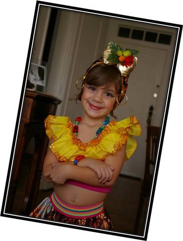 LUIZA- CARNAVAL NA ESCOLHINHA