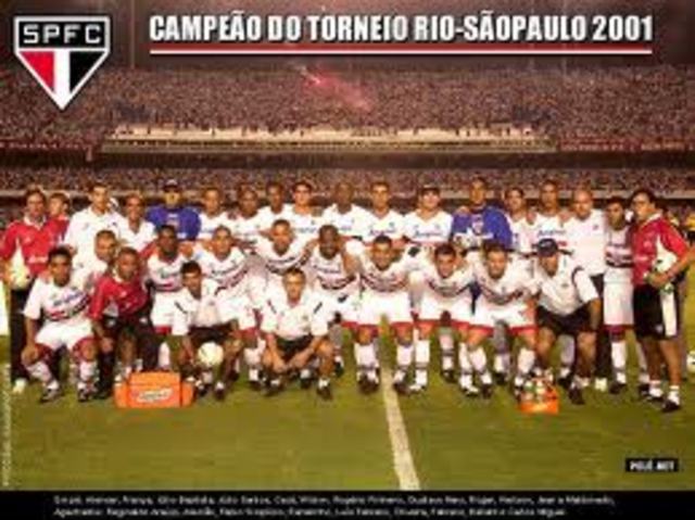 Gustavo comemora seu primeiro título