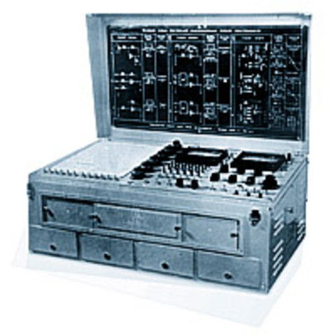 Аналоговая вычислительная машина