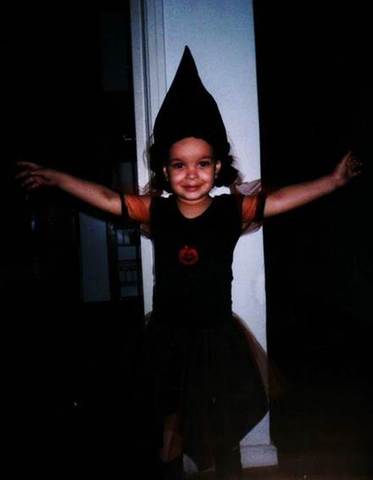 Julia- Dia das bruxas