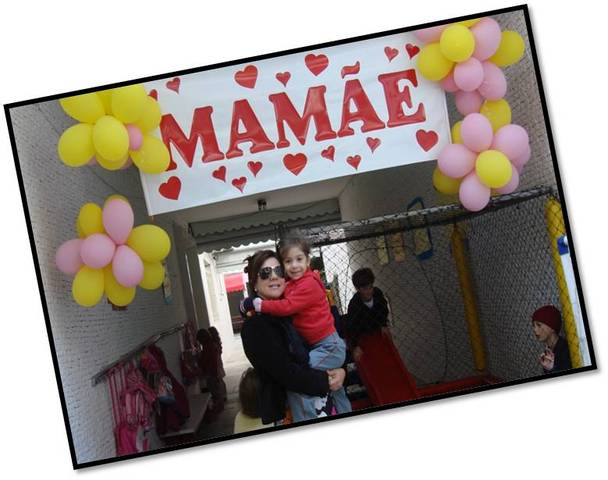 LUIZA- DIA DAS MÃES NA ESCOLHINHA