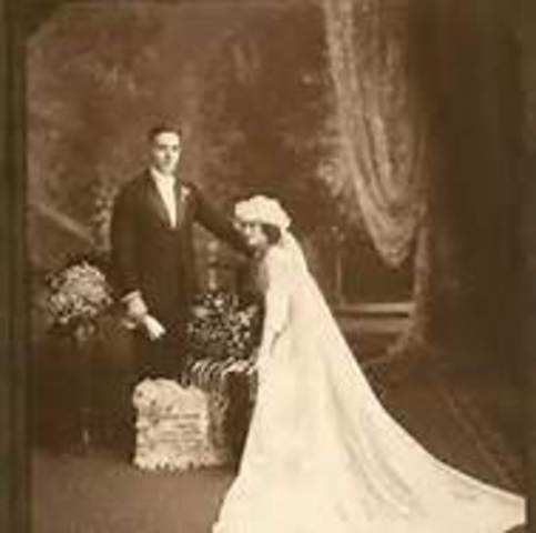 Casimir Dulski is Married to Bronka Jaboñski