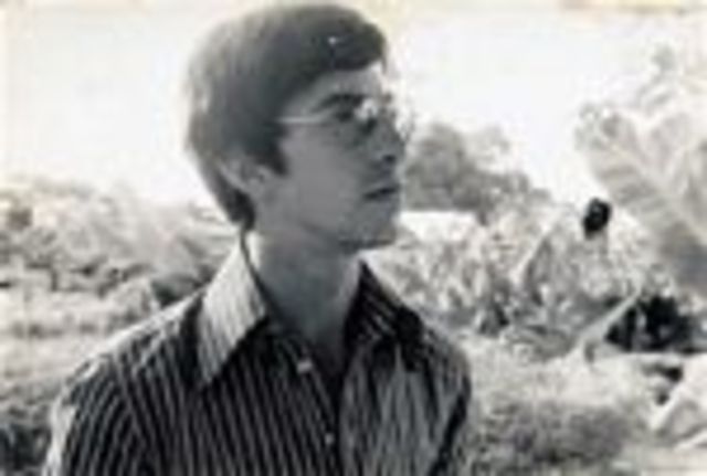 Começa a escrever poesia...