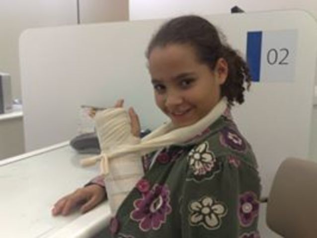 Braço quebrado... Triste!