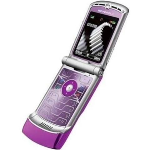 Primeiro celular de Isabela