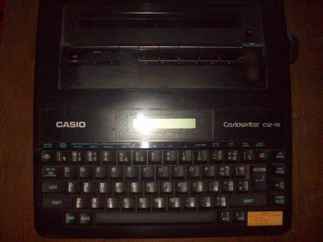 Máquina de escribir elecéctrica