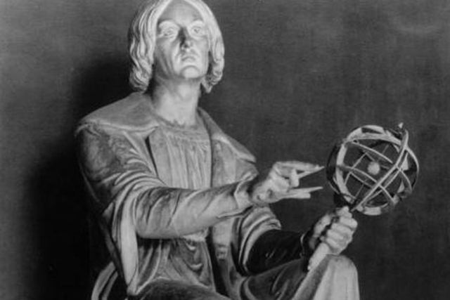 The First Heliocentric Created By Copenicus