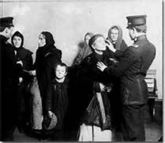 medical cheks at ellis island