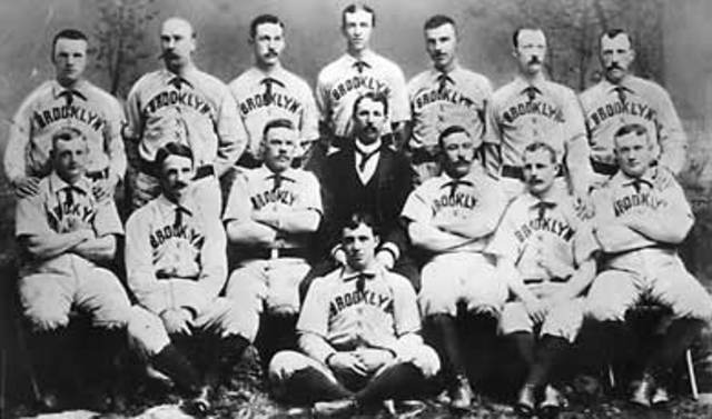 1893: Pittsburgh Pirates the 2nd strongest hitting club