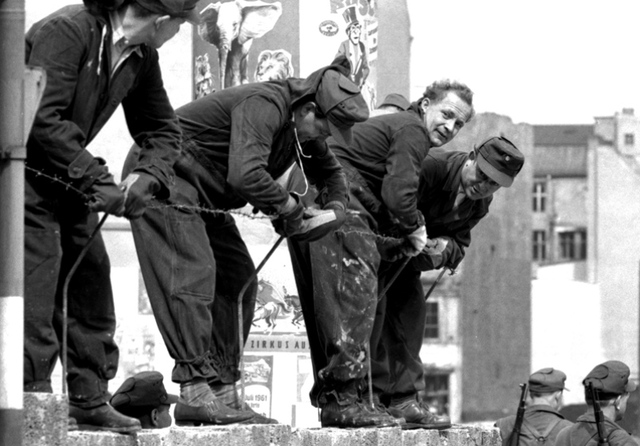 Berlin Wall Goes Up (Part 1)