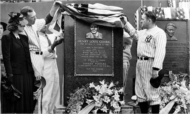 Lou Gehrig Dies