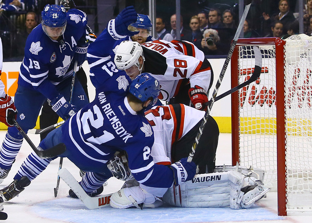 Leafs 2, Devils 1 (SO)