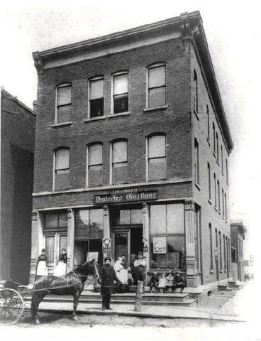 albert decides to go to his home town