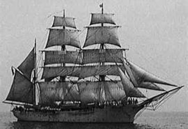 Immigrates to Amerrica