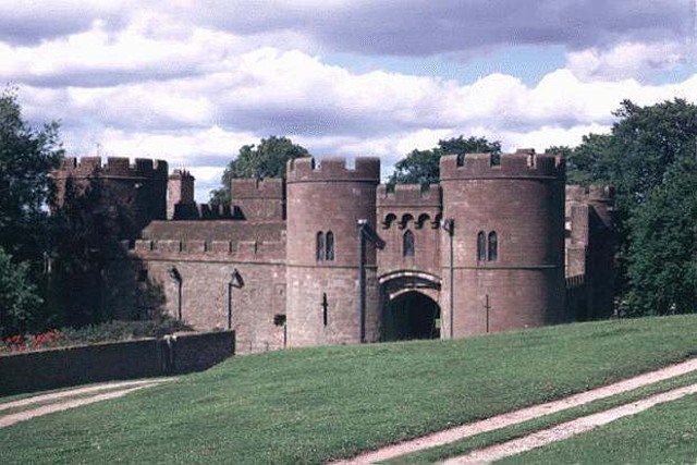 Pembridge Castle