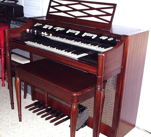 Hammond Organ.
