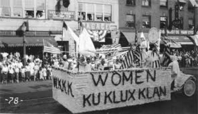 Women of the Ku Klux Klan