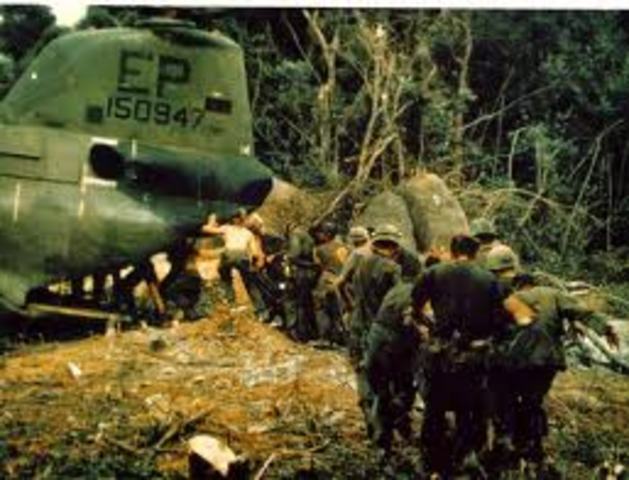 Last Americans evacuate