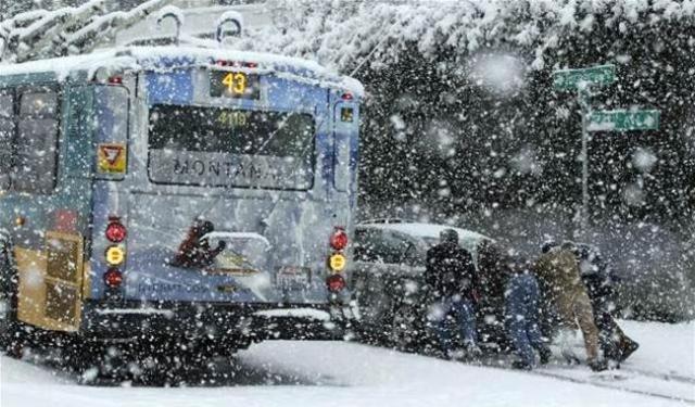 Northern Mississippi Valley Blizzard of 1985