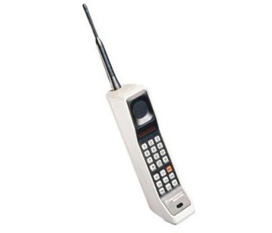 Создание первого мобильного телефона