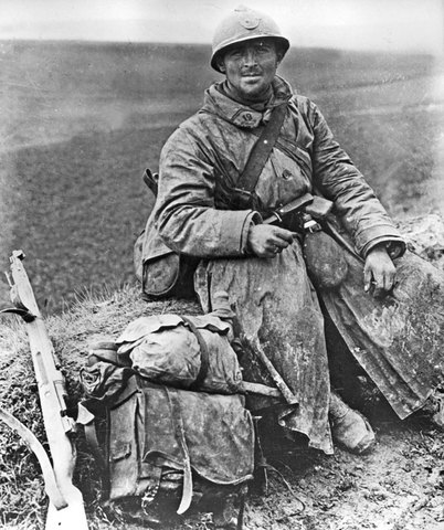 Australia enter in war