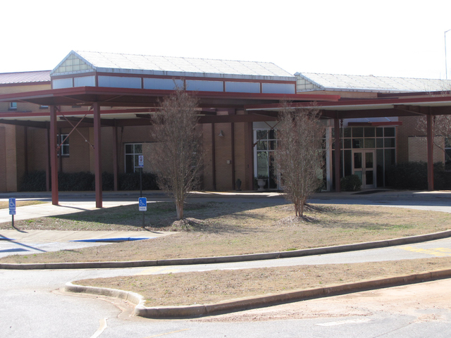 Started K-4 At East North Street