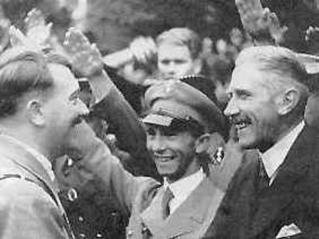 Papen Begins Talks with Hitler over the Chancellorship