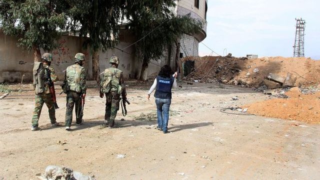 Bombs Hit Famous Damascus Bazaar, Kill at Least 1