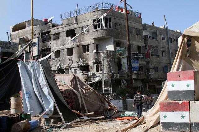 Syrian Army Capturing a Suburb South.