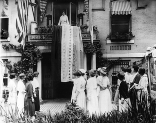 19th Amendment Ratified