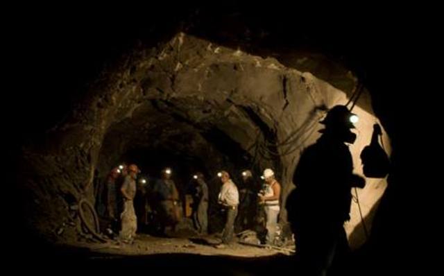 mineria y textileria