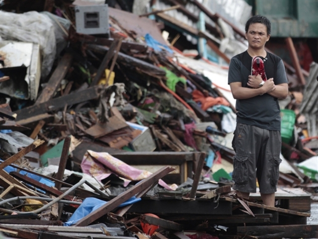 How to help: Organizations offering relief to Typhoon Haiyan survivors