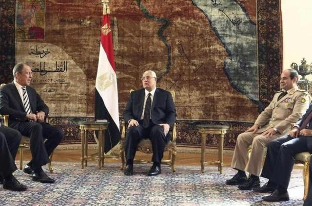 Egypt hails renewed military ties with Russia