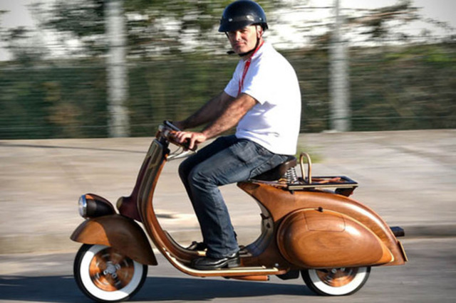 FIRST PLAY DEBUT - 'LOVE IN A WOOD'... success