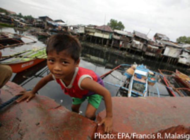 Typhoon Haiyan devastates Philippines