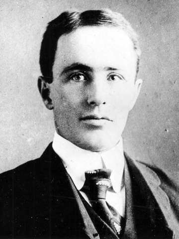 Arthur Meighen Becomes Prime Minister