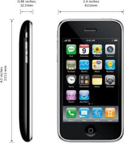 Apple lanza en toda Europa y América, el iPhone 3G.
