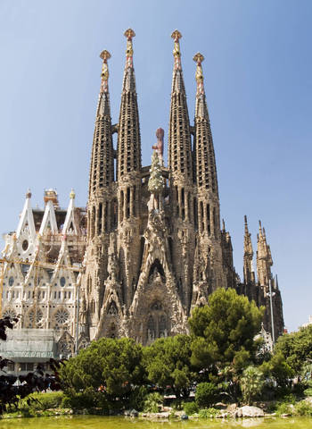 La Sagrada Familia se construye