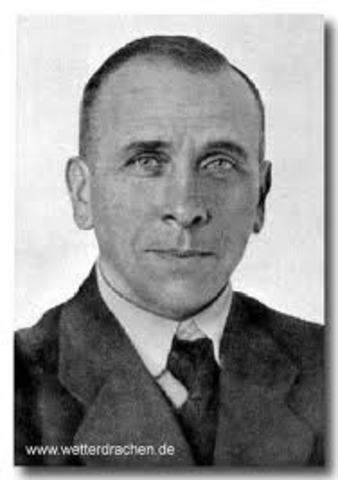 El astrónomo y meteorólogo alemán Alfred Wegener (1880-1930)