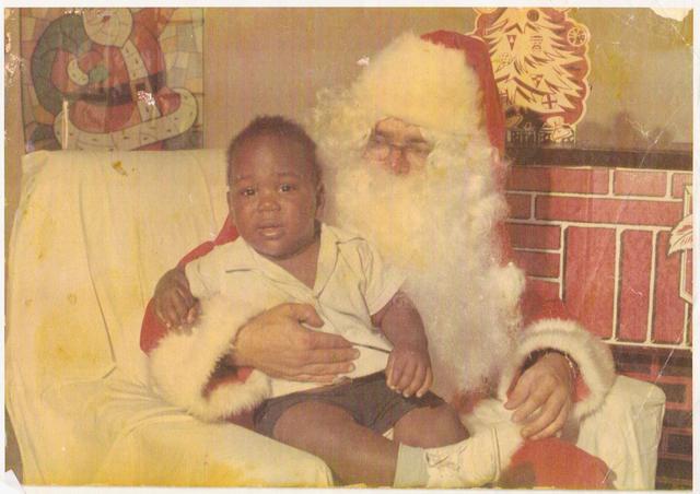 Derrick Thomas Entered the World