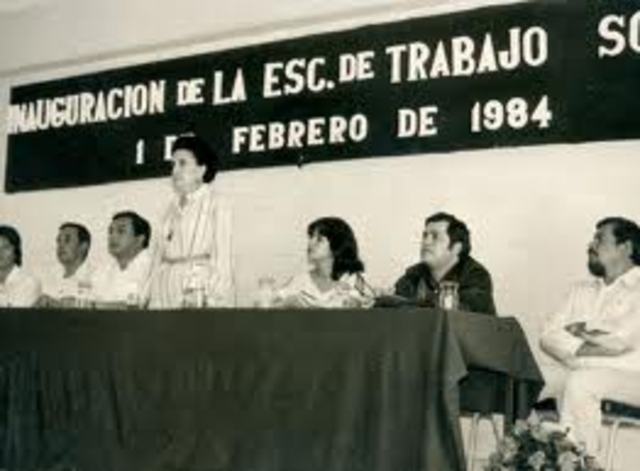 ESCUELA DE TRABAJO SOCIAL