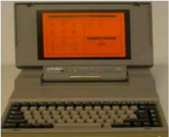 Nace le primer ordenador portatil