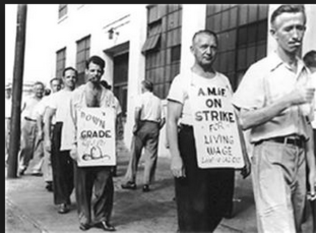 British unions win right to strike