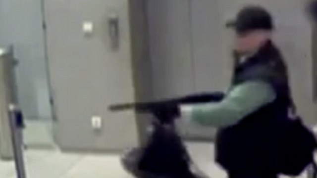 Manhunt for Paris shooter enters third day