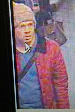 Manhunt for Paris shooter enters third day